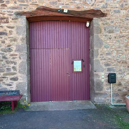 La Boriette Du Rougier לינה וארוחת בוקר Montlaur (Aveyron)