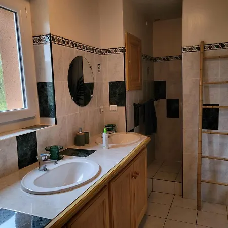 Bed & Breakfast La Boriette Du Rougier 3*